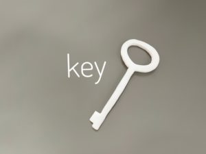 鍵とKEYの文字